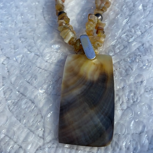 Necklace - Picture 2 of 3